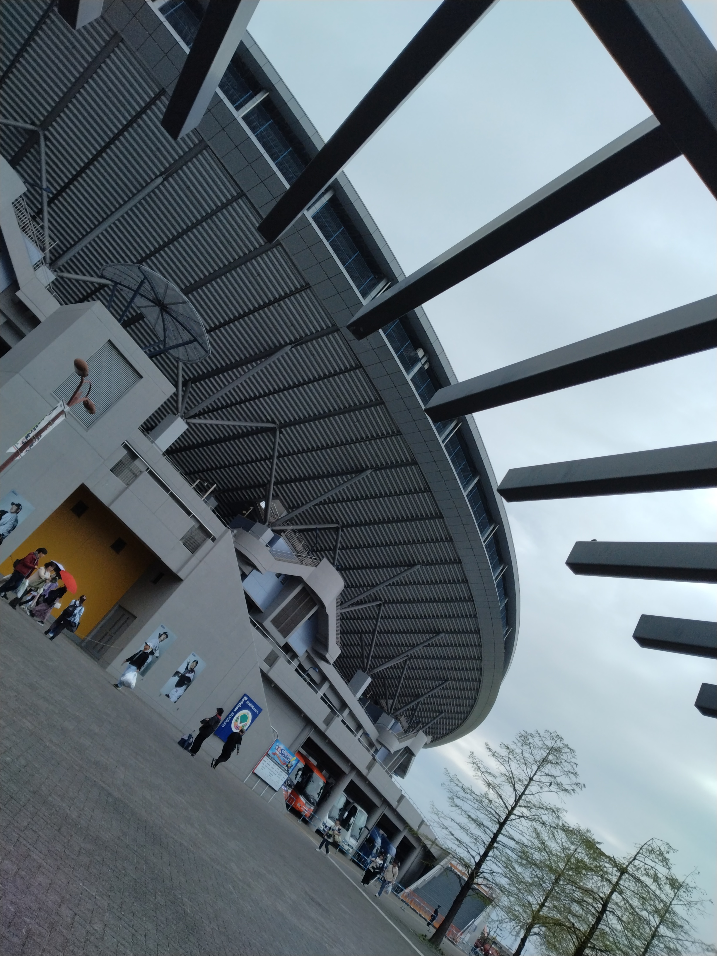 tilted stadium structure